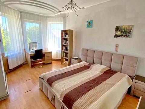 будинок за адресою Ромашкова вул.