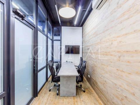 комерційна за адресою Глибочицька вул., 32-В