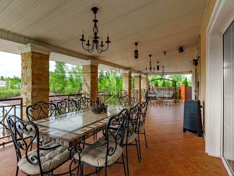 будинок за адресою Центральна вул.