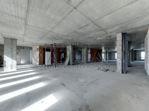 комерційна за адресою Степана Бандери просп. (Московський), 7