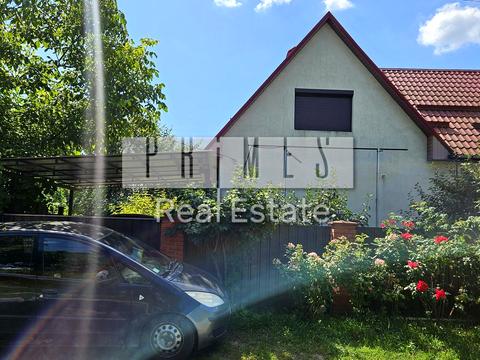 будинок за адресою Центральна вул.