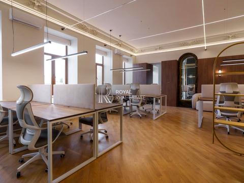 коммерческая по адресу Большая Васильковская ул. (Красноармейская), 43