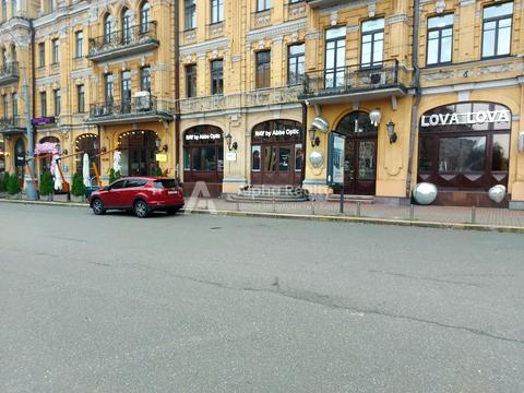 коммерческая по адресу Большая Васильковская ул. (Красноармейская), 1-3