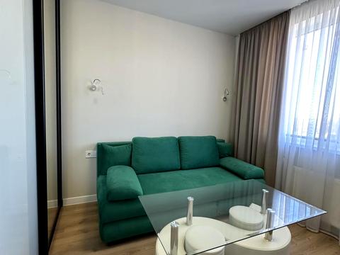 квартира за адресою Жемчужна, 1Б