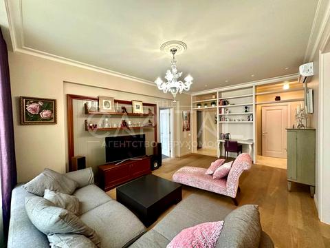 квартира по адресу Андрея Верхогляда ул. (Михайла Драгомирова), 17