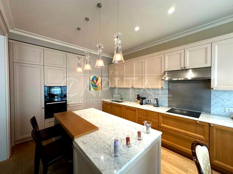 квартира по адресу Андрея Верхогляда ул. (Михайла Драгомирова), 17