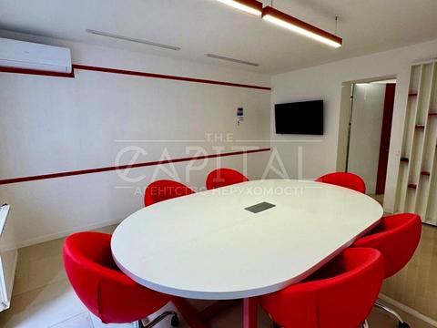 комерційна за адресою Оболонська набережна вул., 19