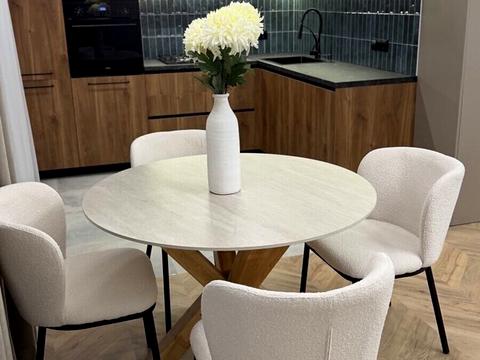 квартира за адресою Леся Курбаса вул., 2