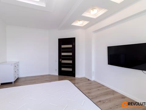 квартира по адресу Науки просп., 80-А/73