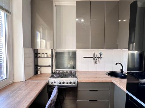 квартира за адресою Героїв полку "Азов" вул. (Маршала Малиновського), 13