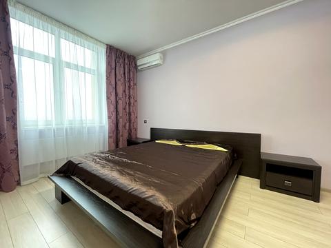 квартира по адресу Киев, Драгоманова ул., 40-Е