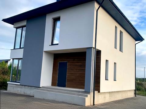 будинок за адресою Озерна