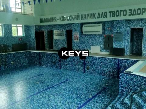 комерційна за адресою Мокра вул. (Кудряшова), 16а