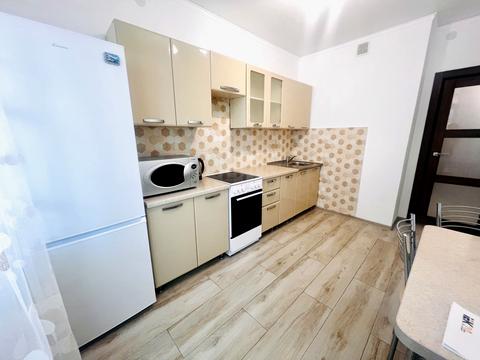 квартира за адресою Миколи Гулака вул., 4