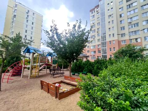 квартира за адресою Владислава Бувалкіна вул., 62