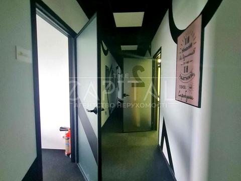 комерційна за адресою Вадима Гетьмана вул., 2