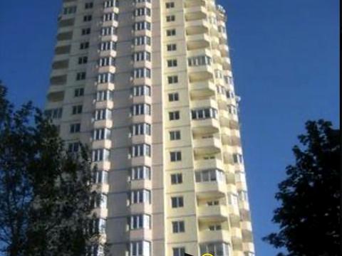 паркоместо по адресу Владимира Ивасюка просп. (Героїв Сталінграду), 55