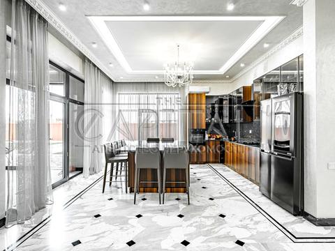 дом по адресу Свято-Покровская ул. (Ленина), 164