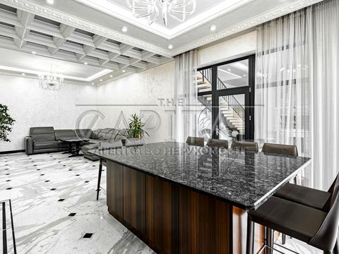 дом по адресу Свято-Покровская ул. (Ленина), 164