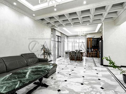 дом по адресу Свято-Покровская ул. (Ленина), 164