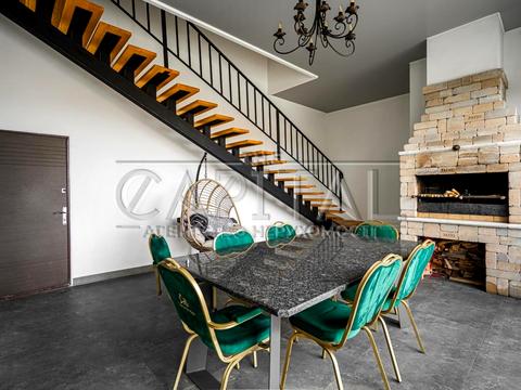 дом по адресу Свято-Покровская ул. (Ленина), 164