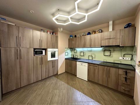 квартира за адресою Драгоманова вул., 2