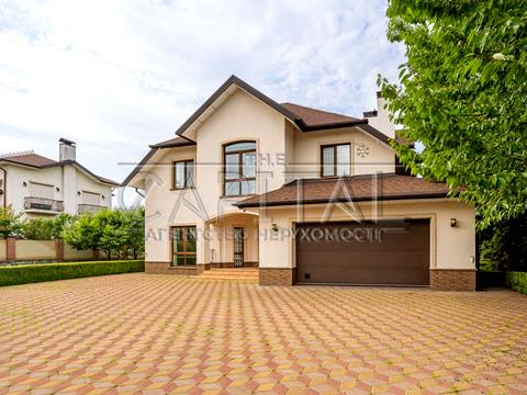 будинок за адресою с. Іванковичі, Івіаторів