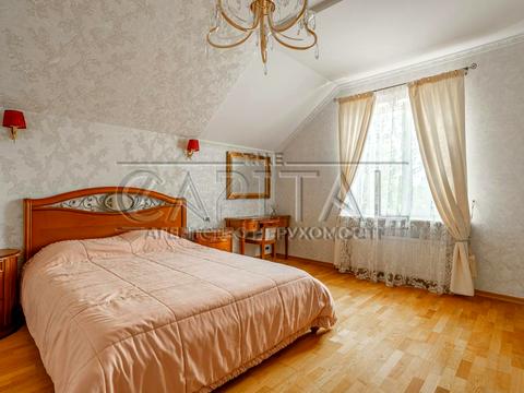 будинок за адресою с. Іванковичі, Івіаторів