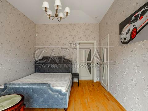 будинок за адресою с. Іванковичі, Івіаторів