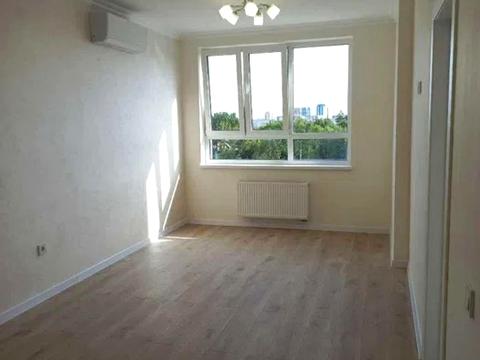 квартира за адресою Володимира Навроцького вул., 31