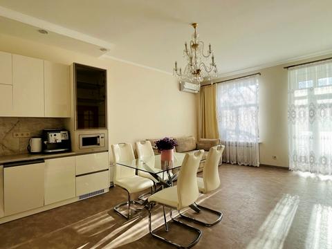 квартира за адресою Костянтинівська вул., 22/17