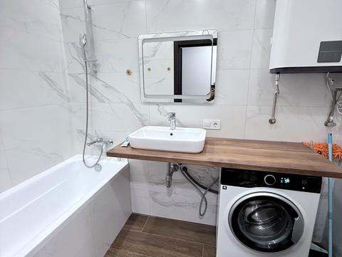 квартира за адресою Перлинна вул., 10