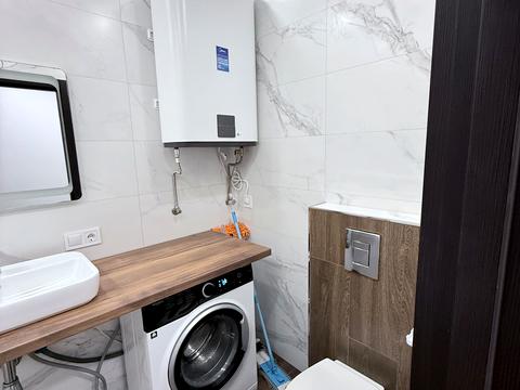 квартира за адресою Перлинна вул., 10