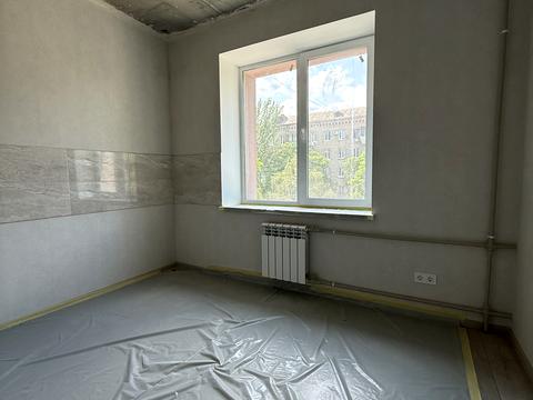 квартира за адресою Якова Новицького вул., 3