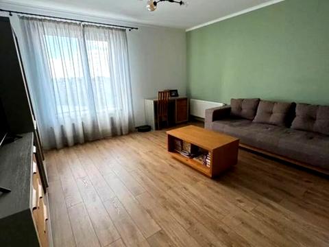 квартира за адресою Заньковецької вул., 1