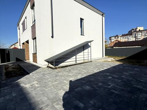 дом по адресу Інелли Огнєво