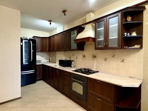 квартира по адресу Ивана Франко ул., 24-А