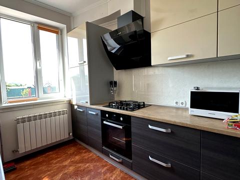 будинок за адресою Свободи вул. (Олександра Пархоменка)