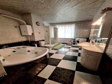 квартира за адресою Дмитра Яворницького просп. (Карла Маркса), 125