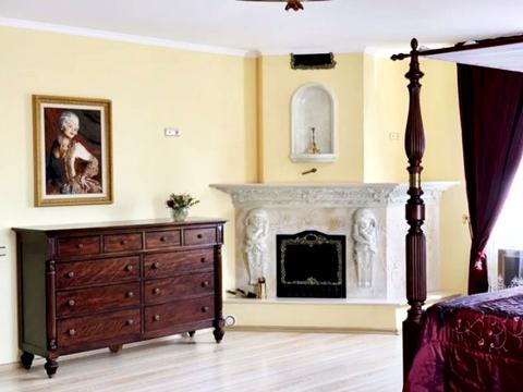 будинок за адресою Квітнева вул.