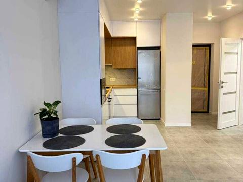 квартира за адресою Карла Мікльоша вул., 20-Б