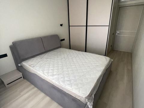 квартира по адресу Олександра Олеся ул., 10