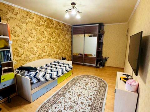 квартира по адресу Амосова ул. (Корчагінців), 13