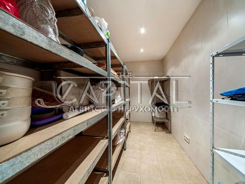 будинок за адресою Патріарха Володимира Романюка вул. (Жовтнева)