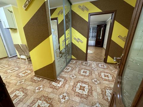 квартира за адресою Злуки просп., 4-А