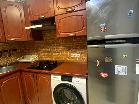 квартира за адресою Героїв полку "Азов" вул. (Маршала Малиновського), 3-Б