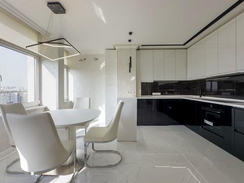 квартира по адресу Юнатская ул., 10