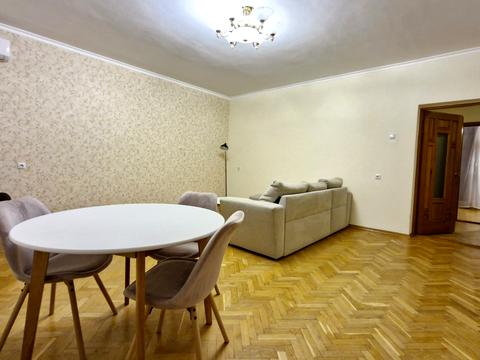 квартира за адресою Введенська вул., 5