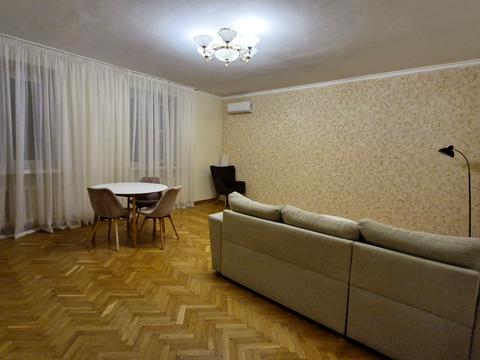 квартира за адресою Введенська вул., 5