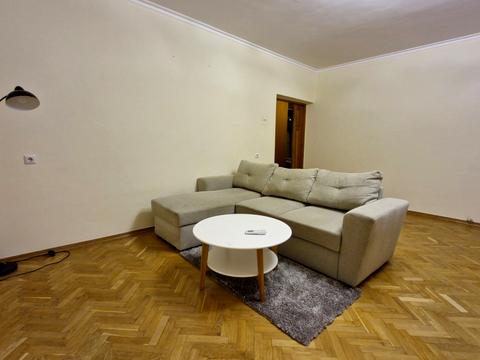 квартира за адресою Введенська вул., 5